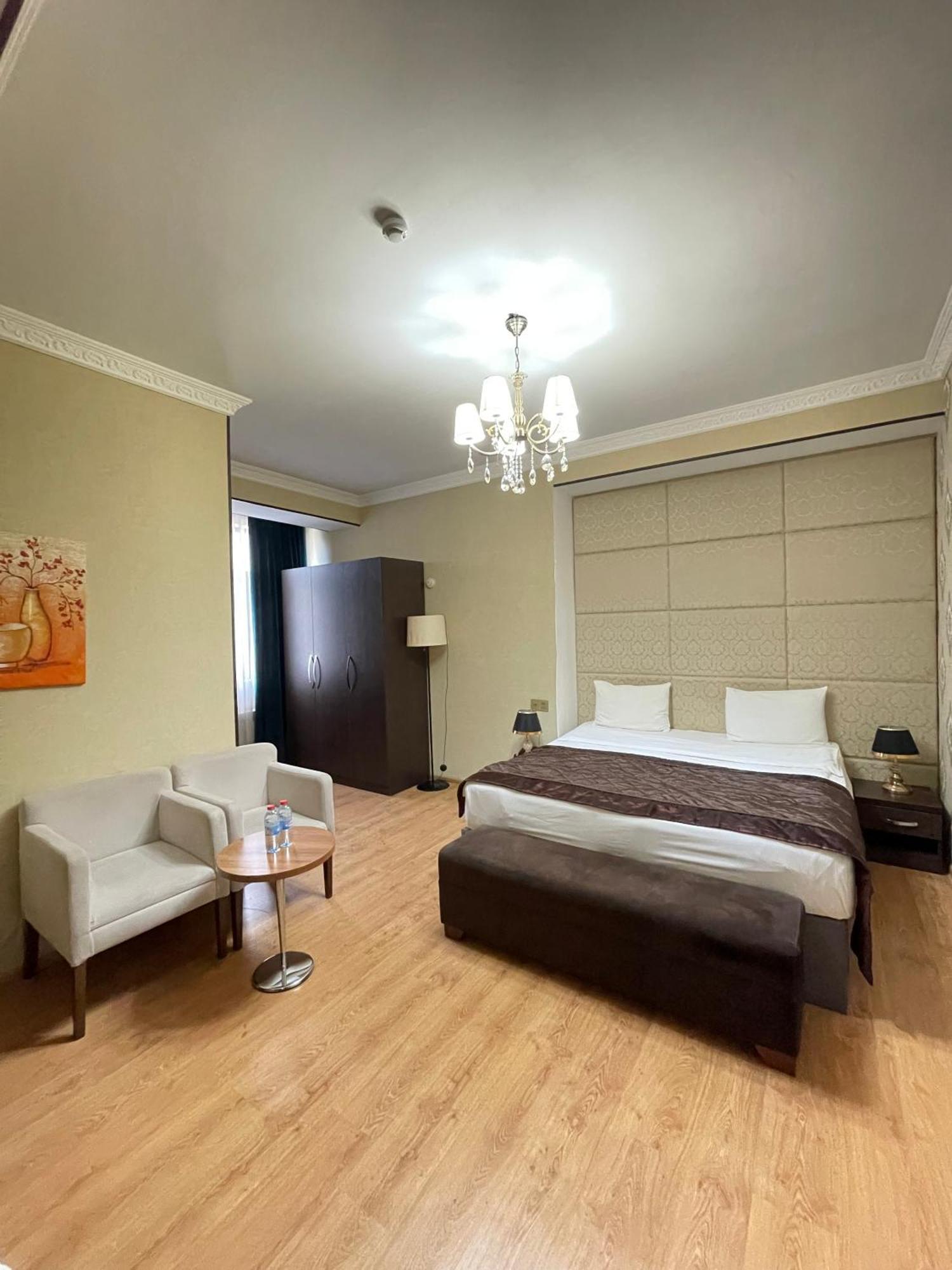 Hotel Grand Mirror Baku Exteriér fotografie